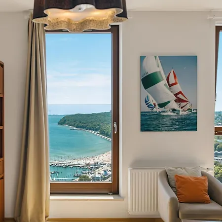 Luxury Rockefeller - Sea Towers Apartment