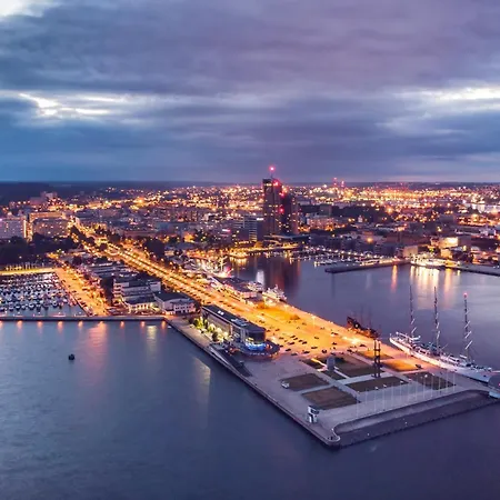 Luxury Rockefeller - Sea Towers Gdynia
